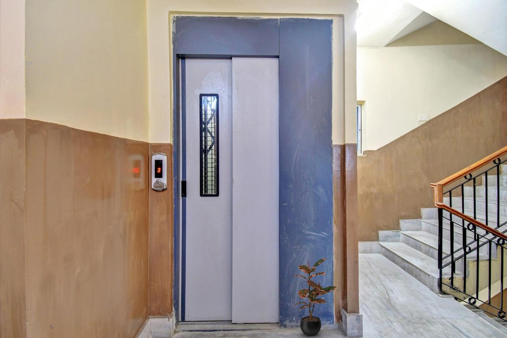 Hotel O Prasad Inn 콜카타 외부 사진
